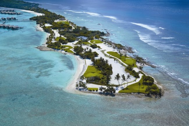 Shangri-La’s Villingili Resort & Spa Shangri-La's Villingili Resort & Spa